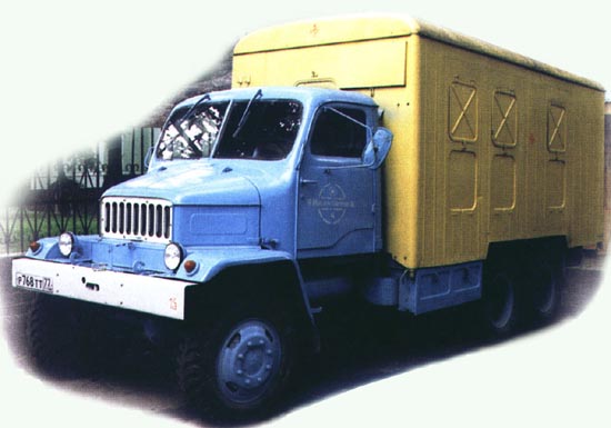 Передвижная рентген-установка на базе "V3S". Несколько сотен подобных машин было построено для СССР в 1970-80-х гг.