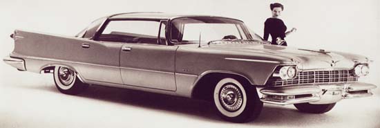 Imperial 1957 года комплектовались как унитарными передними фарами, так и остромодными "спарками" - подобно этому седану Le Baron